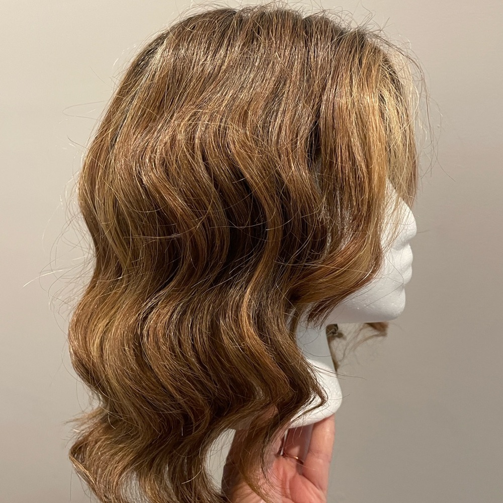Belle Tress Biscotti Babe reddish Brown Wavy Hair Wig